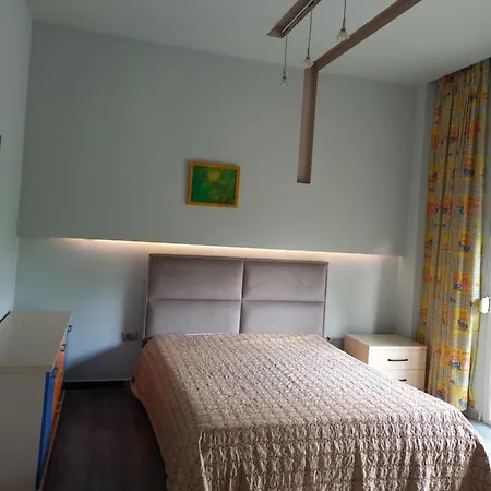 Pensionat For Tourist Golem (Tirana)