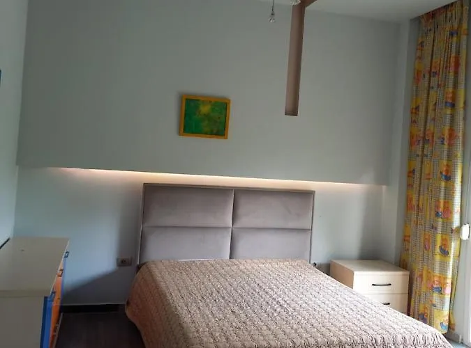 Casa de hóspedes For Tourist Golem (Tirana)